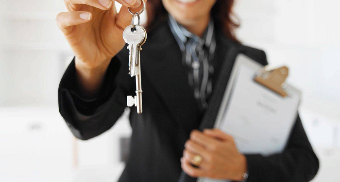 How to find a realtor in Spain and arrange real estate