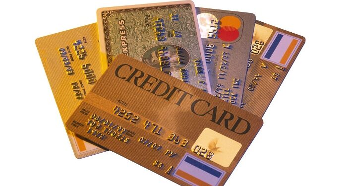 Основні характеристики та етапи виготовлення пластикових карток