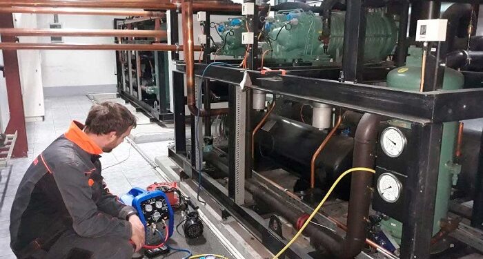 Commercial refrigeration equipment maintenance: rules and features
