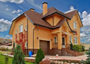 Строительство домов под ключ: особенности и преимущества услуги