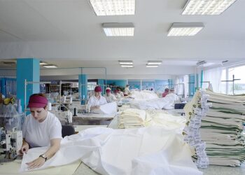 Применение промышленных швейных машин в производстве постельного белья