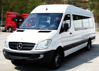 Мікроавтобусом до Європи VIP-класу: комфортна подорож